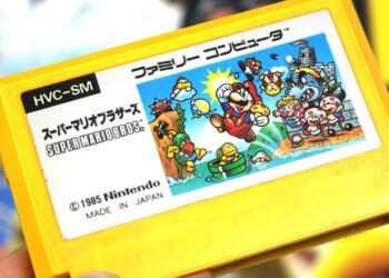 Feature: What's The Best Way To Play Super Mario Bros. In 2020?